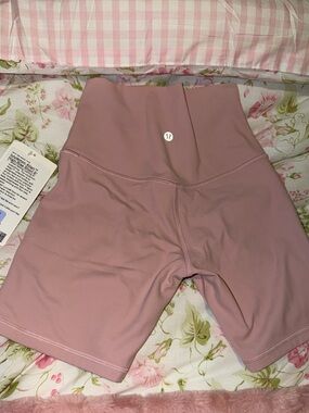 lululemon pink haze align high-rise short 6inch. Size 4! NWT